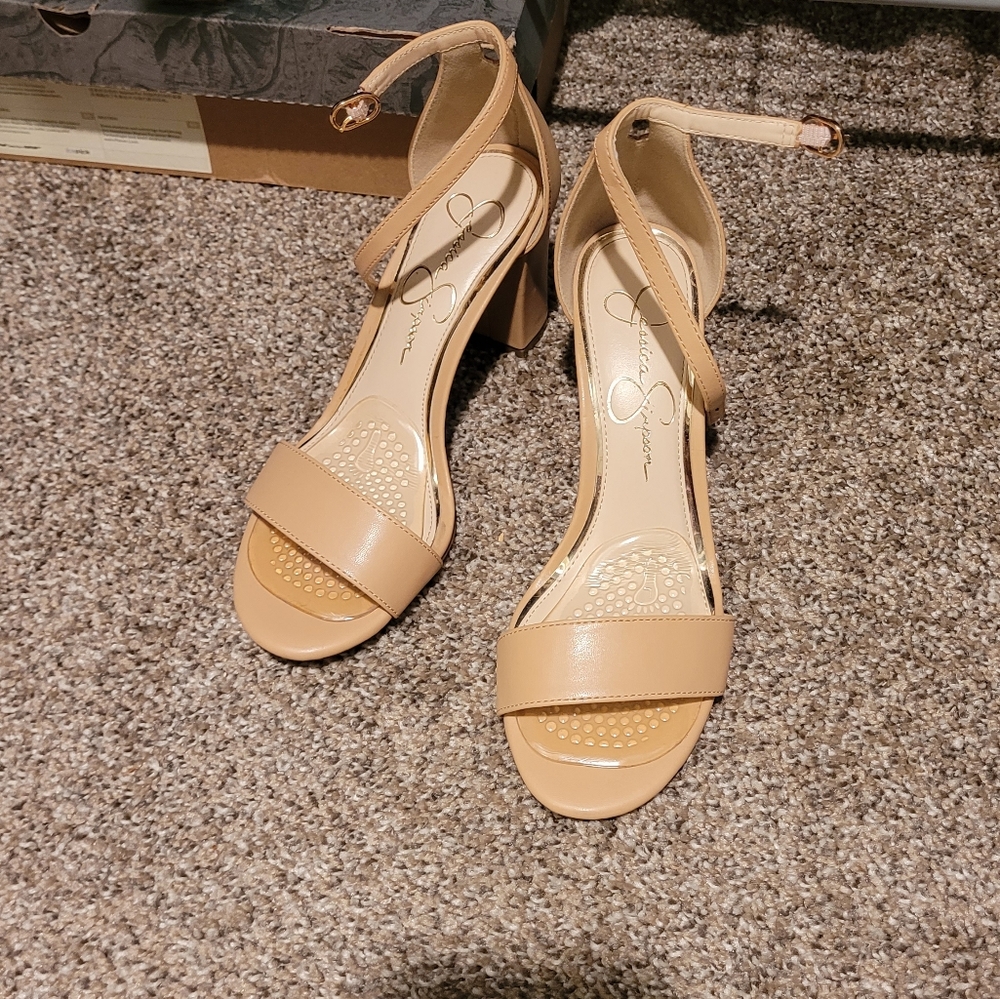 Nude Block Heel